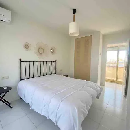 Apartmán Atico Miami Playa