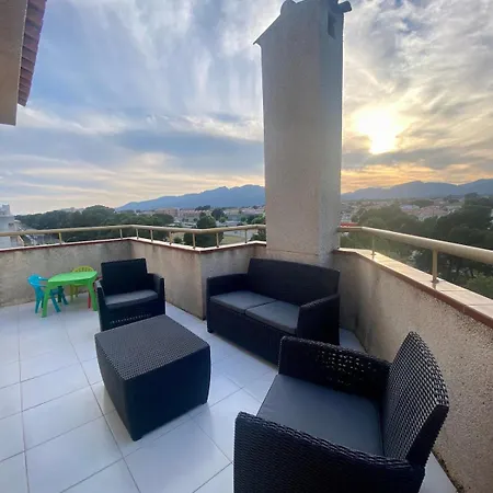 Atico Apartmán *